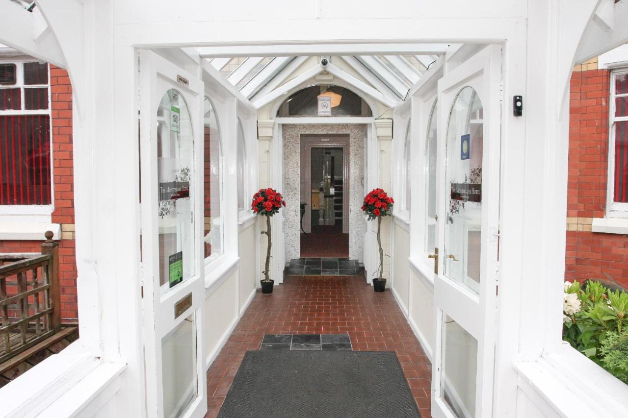 The Montpellier Hotel Llandrindod Wells Exterior photo
