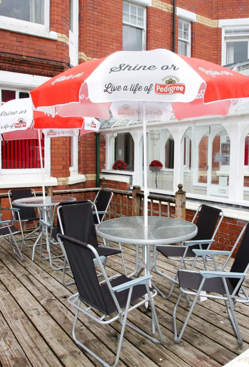The Montpellier Hotel Llandrindod Wells Exterior photo